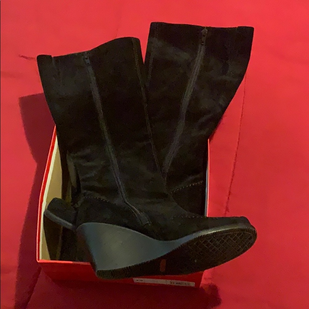 Black suede boots
